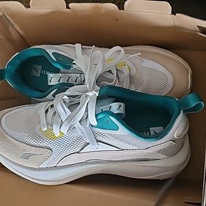 Puma sporty Rs Curve